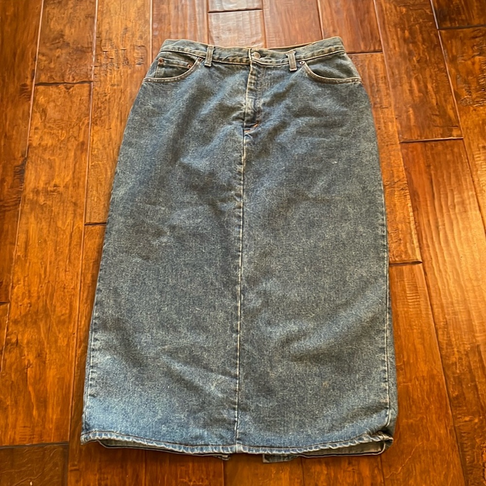 Levi’s 1990’s Denim skirt Made in USA - Picture 4 of 13